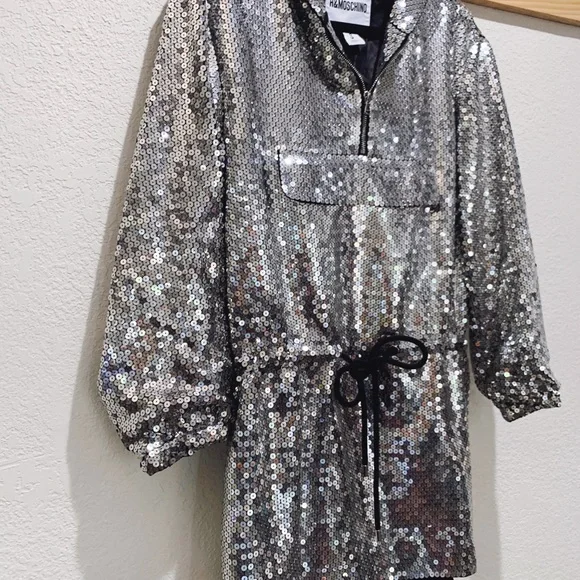 Moschino x H&M Silver Sequin Hooded Mini Dress - Picture 11 of 16